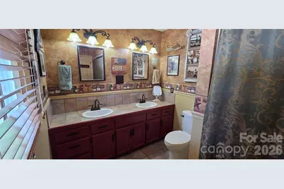 3110 Ninth Tee Drive, Newton, NC 28658 - Photo 24