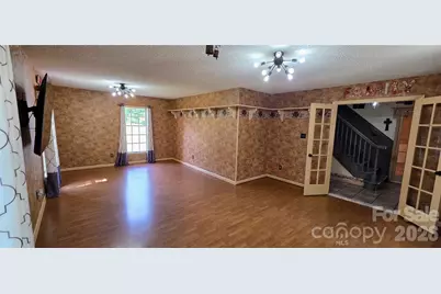 3110 Ninth Tee Drive, Newton, NC 28658 - Photo 6
