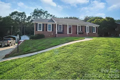 1950 Brownstone Court, Gastonia, NC 28054 - Photo 2