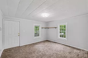 317 James St, Gastonia, NC 28052 - Photo 8