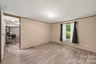 1846 Apple Blossom Rd, York, SC 29745 - Photo 4