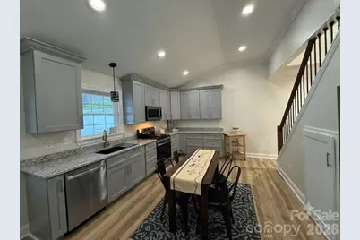105 Maple Street, Badin, NC 28009 - Photo 4