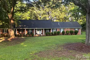 412 Brackenbury Ln, Charlotte, NC 28270 - Photo 1