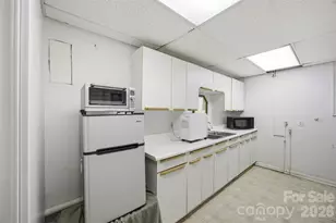 7016 Hyde St, Sherrills Ford, NC 28673 - Photo 36
