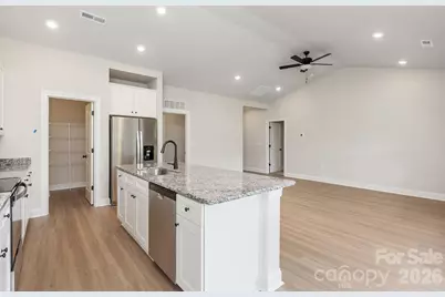 8117 Cravat Court, Charlotte, NC 28215 - Photo 10