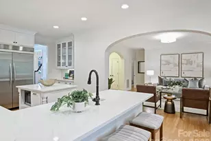 4610 Messian Ct, Charlotte, NC 28210 - Photo 18