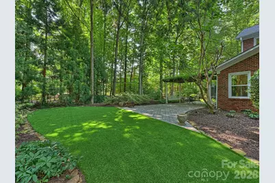 4610 Messian Court, Charlotte, NC 28210 - Photo 40