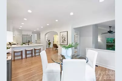 4610 Messian Court, Charlotte, NC 28210 - Photo 16