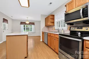 4619 Winterberry Ln, Monroe, NC 28110 - Photo 6
