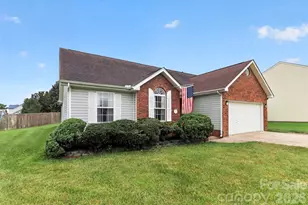 4619 Winterberry Ln, Monroe, NC 28110 - Photo 2