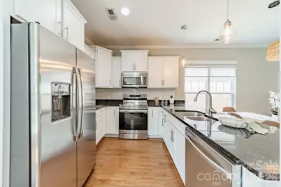 10236 Vanguard Parkway, Huntersville, NC 28078 - Photo 14