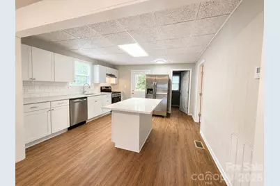 2449 Myrtle Avenue, Gastonia, NC 28052 - Photo 10