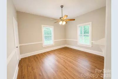 2449 Myrtle Avenue, Gastonia, NC 28052 - Photo 14