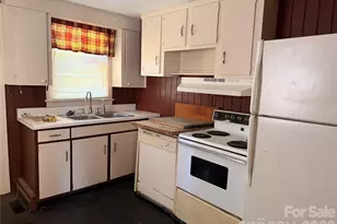 127 & 131 Blanton St, Spindale, NC 28160 - Photo 10