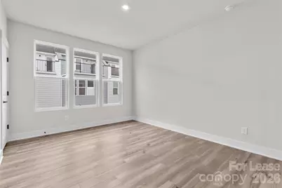 1011 Kokomo Lane, Charlotte, NC 28206 - Photo 8