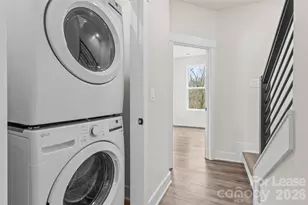 1011 Kokomo Ln, Charlotte, NC 28206 - Photo 12