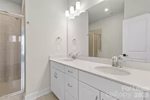 1011 Kokomo Ln, Charlotte, NC 28206 - Photo 10