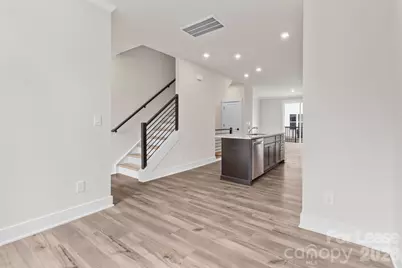 1011 Kokomo Lane, Charlotte, NC 28206 - Photo 6