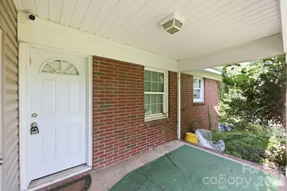1400 Lasalle Street, Charlotte, NC 28216 - Photo 4