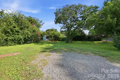 1400 Lasalle Street, Charlotte, NC 28216 - Photo 20