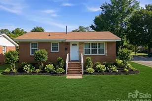 1400 Lasalle St, Charlotte, NC 28216 - Photo 2