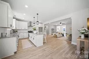 210 Silver Creek Dr, Concord, NC 28027 - Photo 2