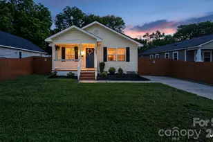 3208 Boyd St, Charlotte, NC 28208 - Photo 2