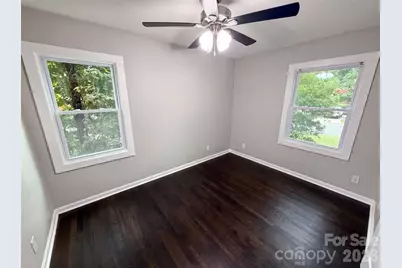 528 Kentbrook Drive, Charlotte, NC 28213 - Photo 10