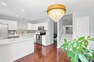 9014 Four Mile Crk Rd, Charlotte, NC 28277 - Photo 12