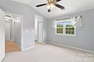 9014 Four Mile Crk Rd, Charlotte, NC 28277 - Photo 16