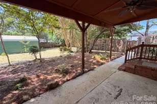 713 Ridgedale Ct, Charlotte, NC 28206 - Photo 20