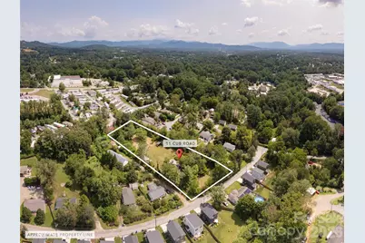 11 Cub Road #4, Asheville, NC 28806 - Photo 2