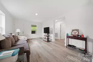507 Hopewell Rd, Morganton, NC 28655 - Photo 6