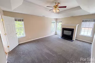 2318 Phlox Ct, Charlotte, NC 28213 - Photo 4