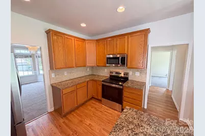 2318 Phlox Court, Charlotte, NC 28213 - Photo 12