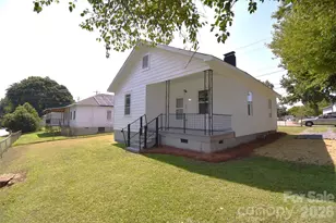 714 A St, Bessemer City, NC 28016 - Photo 2