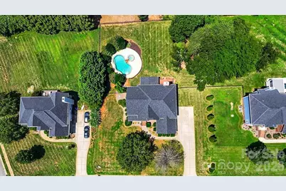 109 Pauls Lane, Mooresville, NC 28117 - Photo 2