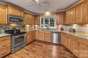 193 Downing Pl, Lake Lure, NC 28746 - Photo 10