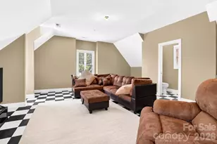 2027 Meadow Run Dr, Matthews, NC 28104 - Photo 32