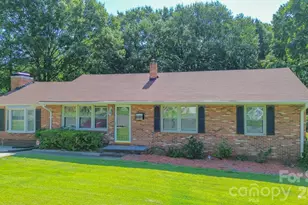 1708 Belmar Dr, Gastonia, NC 28052 - Photo 2
