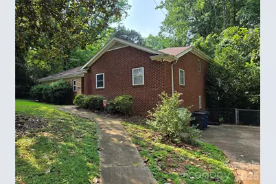 843 Stockton Street, Statesville, NC 28677 - Photo 2