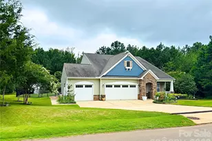 10177 Lakeshore Dr, Lancaster, SC 29720 - Photo 2