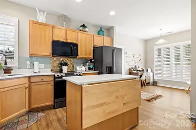 7410 Carolina Jessamine Court, Fort Mill, SC 29707 - Photo 6
