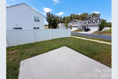 4104 Stoneygreen Lane, Charlotte, NC 28215 - Photo 22