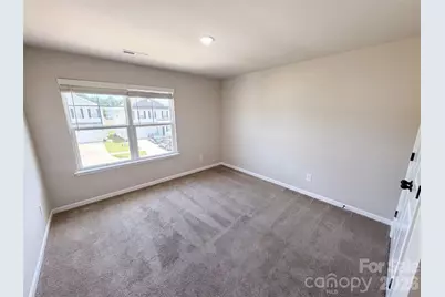 4104 Stoneygreen Lane, Charlotte, NC 28215 - Photo 14