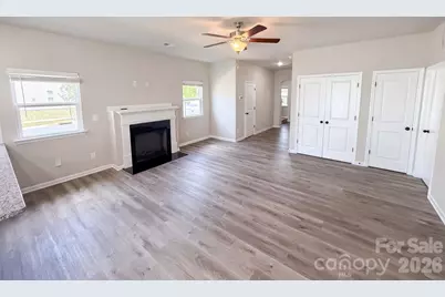 4104 Stoneygreen Lane, Charlotte, NC 28215 - Photo 8