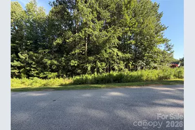 621 Sunset Pointe Drive, Salisbury, NC 28146 - Photo 4