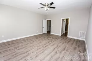 317 Thistle Ln, Statesville, NC 28625 - Photo 16