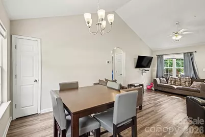 1240 Log Cabin Road, Charlotte, NC 28213 - Photo 10