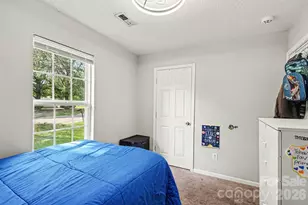 1240 Log Cabin Rd, Charlotte, NC 28213 - Photo 22